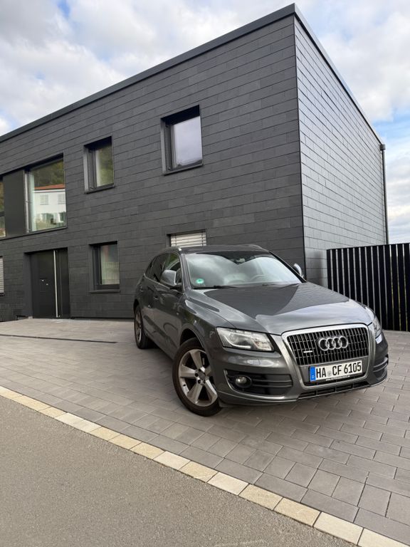 Audi Q5 205.000 km 11.200 € Hagen 58095