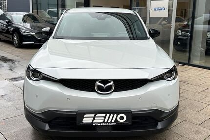 Mazda MX-30 38.165 km 13.900 € Oberhausen 46149