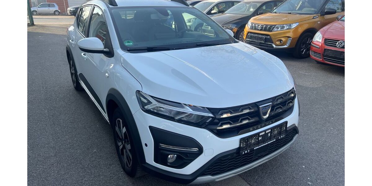 Dacia Sandero 108.000 km 11.699 &euro; Recklinghausen 45663