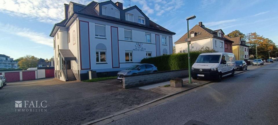 Nostalgie trifft Charme: 3,5-Zimmer-Wohnung auf 125 m² mit Terrasse zimmer