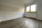 Erdgeschoßwohnung Essen Stadtbezirk VI - 2.5 Zimmer, 63 m&sup2;, 569&euro; | Angebot:26275312