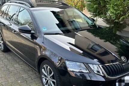 Skoda Octavia 157.600 km 15.300 &euro; Bottrop 46240