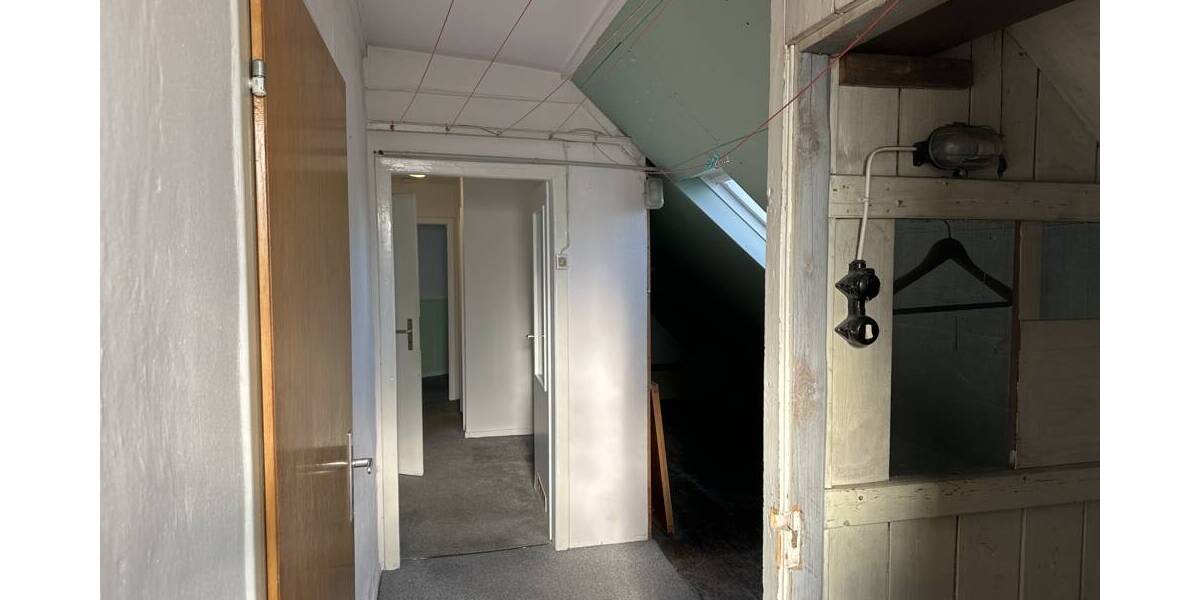 Mehrfamilienhaus, Wohnhaus Dortmund / Kirchhörde Kirchhörde - 9 Zimmer, 271 m&sup2;, 499.000&euro; | Angebot:26358557