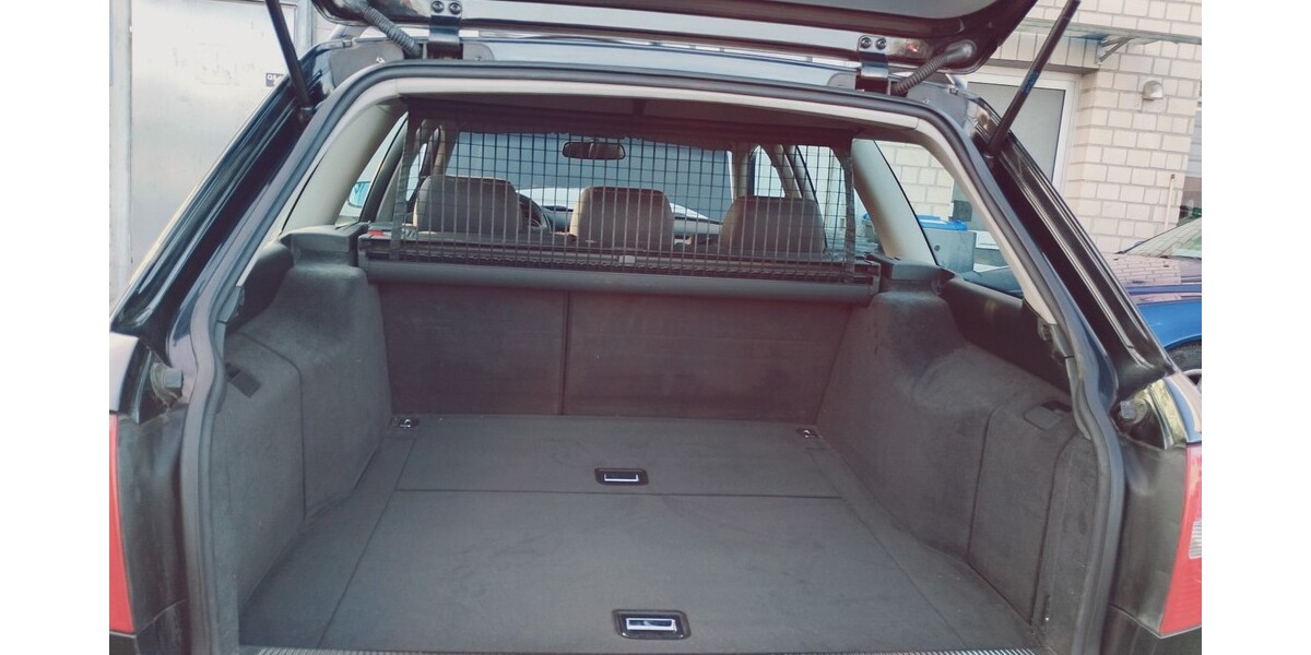 Audi A6 Avant 140.600 km 3.900 &euro; Gelsenkirchen 45879