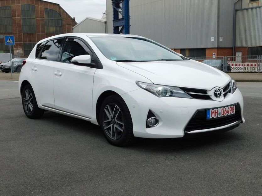 Auris