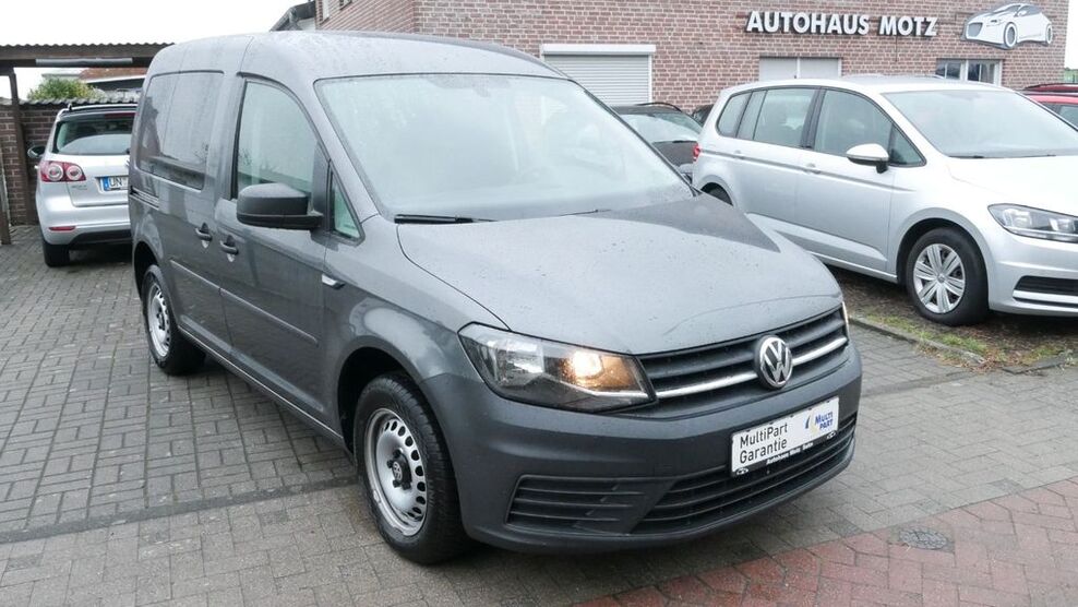VW Caddy 138.096 km 15.900 € Selm 59379