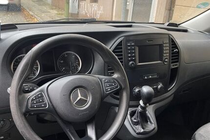 Mercedes-Benz Vito 224.500 km 7.800 &euro; Essen 45145