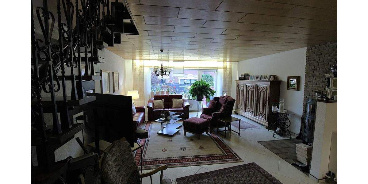 Mehrfamilienhaus, Wohnhaus Gladbeck Zweckel - 6 Zimmer, 150 m&sup2;, 385.000&euro; | Angebot:25247531