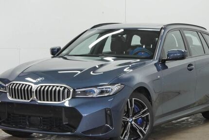 BMW 330 27.200 km 49.970 € Mülheim 45472