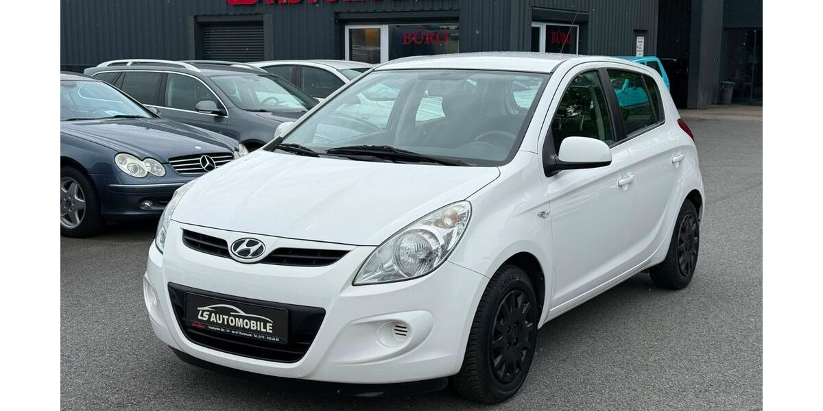 Hyundai i20 132.940 km 3.950 &euro; Dortmund 44147