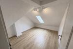 Dachgeschoßwohnung Herne Wanne-Bickern - 4 Zimmer, 90 m&sup2;, 199.000&euro; | Angebot:27085989