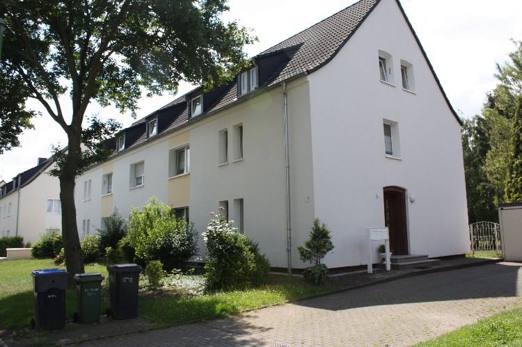 Dachgeschoßwohnung Lünen Brambauer - 3.5 Zimmer, 71 m&sup2;, 619&euro; | Angebot:25845033