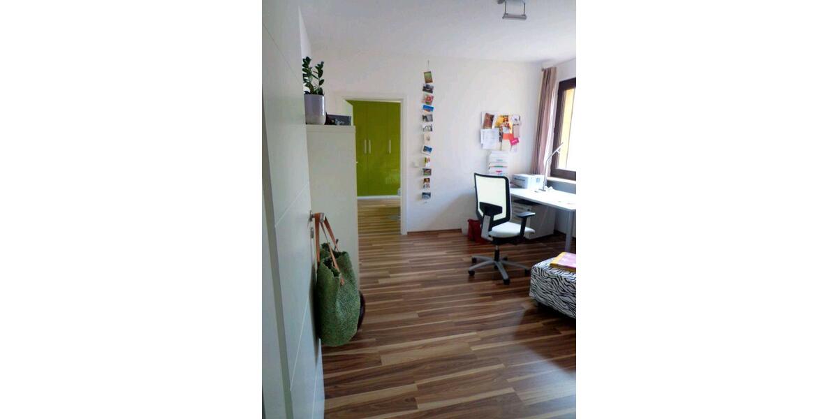 Etagenwohnung Gelsenkirchen - 2 Zimmer, 49 m&sup2;, 85.000&euro; | Angebot:27113673