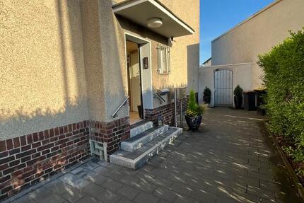 Haus Bottrop - 12 Zimmer, 211 m&sup2;, 450.000&euro; | Angebot:24627163