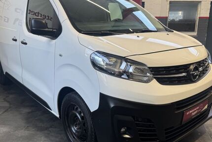 Opel Vivaro 215.000 km 9.990 &euro; Castrop-Rauxel 44575
