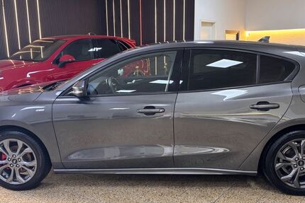 Ford Focus 37.900 km 18.350 &euro; Dortmund 44388