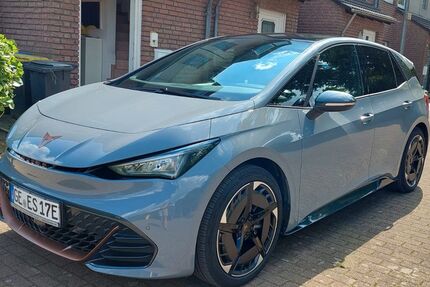 Cupra Born 39.850 km 25.890 &euro; Gelsenkirchen 45891