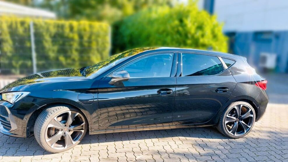 Cupra Leon 35.500 km 22.998 € Datteln 45711