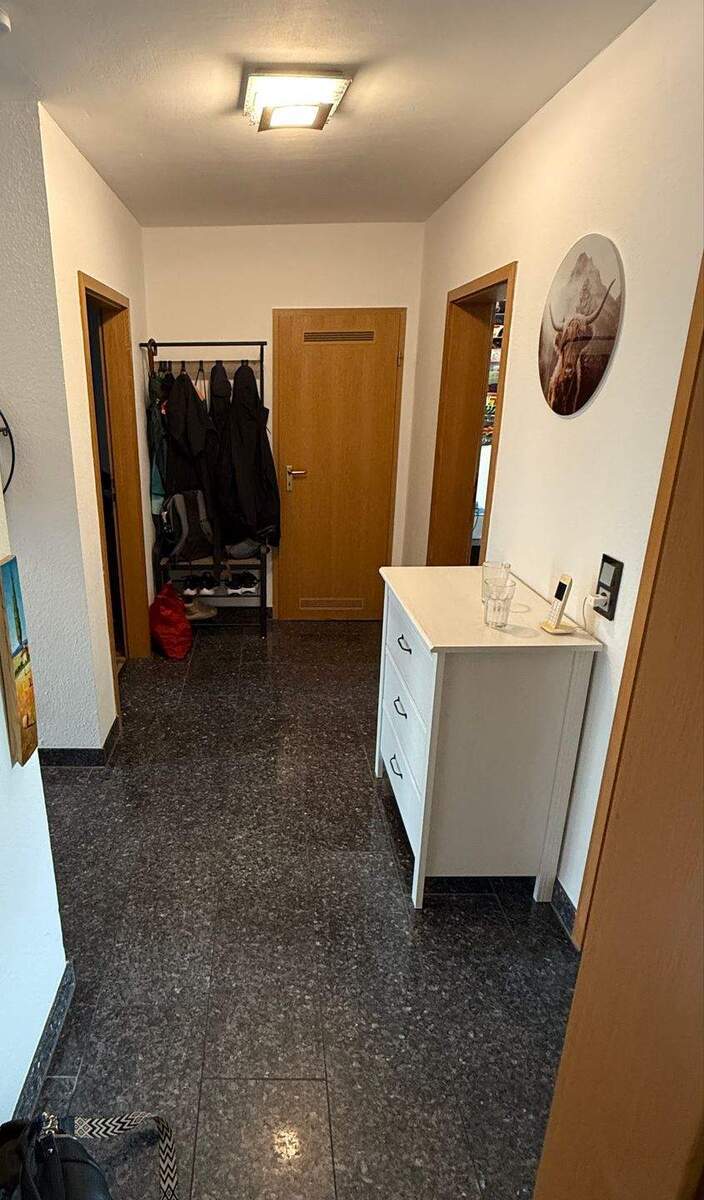 58456 WITTEN-HERBEDE-VORMHOLZ, AM WALDRAND GELEGEN, HELLE, MODERNE EIGENTUMSWOHNUNG MIT BALKON, AUFZUG, TIEFGARAGEN-STELLPLATZ, ZU VERKAUFEN ! 3 zimmer
