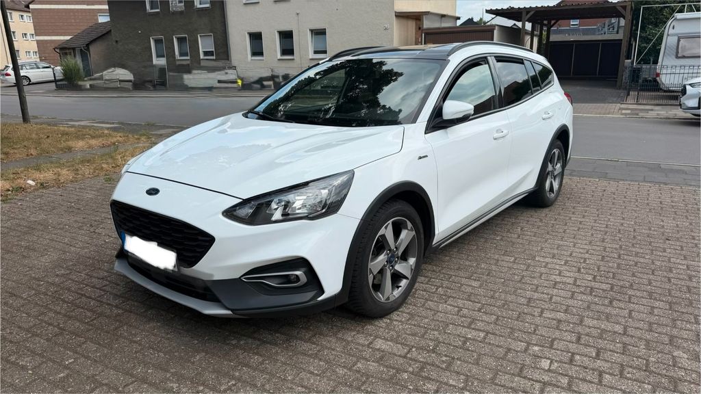 Ford Focus 83.400 km 16.800 &euro; Recklinghausen 45661