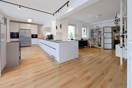 7 Zimmer - Terrasse - Garten - inkl. Küche - Wallbox - Solarthermie 7 zimmer