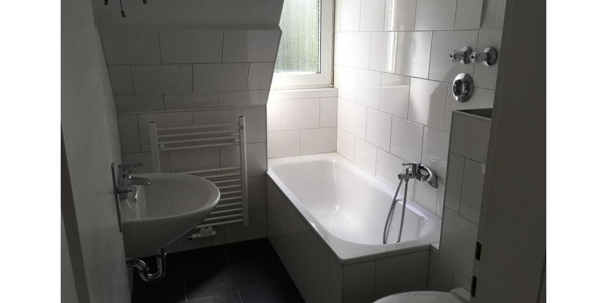 Dachgeschoßwohnung Gelsenkirchen Gelsenkirchen-Nord - 2 Zimmer, 47 m&sup2;, 309&euro; | Angebot:26661751