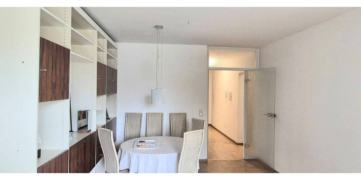 Etagenwohnung Essen Stadtwald - 2 Zimmer, 70 m&sup2;, 222.000&euro; | Angebot:26128173