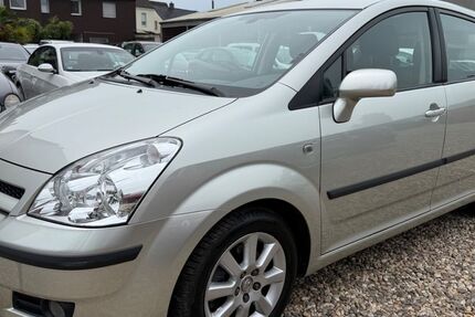 Toyota Corolla Verso 68.000 km 6.990 &euro; Gelsenkirchen 45881