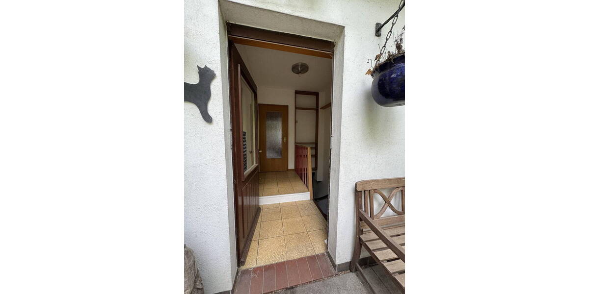 Einfamilienhaus Essen Bergerhausen - 8 Zimmer, 180 m&sup2;, 395.000&euro; | Angebot:26583846