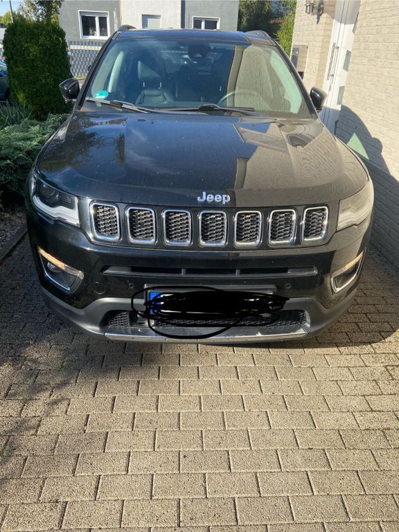 Jeep Compass 77.000 km 16.600 € Witten 58455