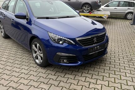 Peugeot 308 111.450 km 9.999 € Lüdinghausen 59348
