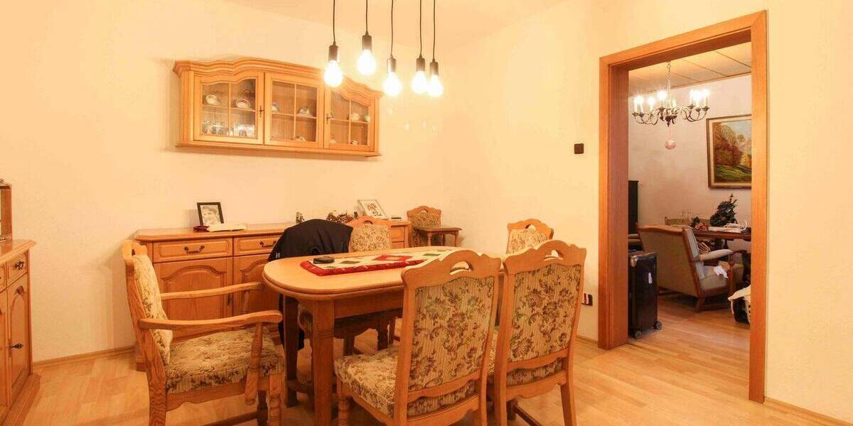 Mehrfamilienhaus, Wohnhaus Bochum Laer - 6 Zimmer, 211 m&sup2;, 320.000&euro; | Angebot:26344649