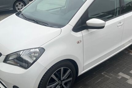 Seat Mii 65.100 km 7.950 &euro; Dortmund 44339
