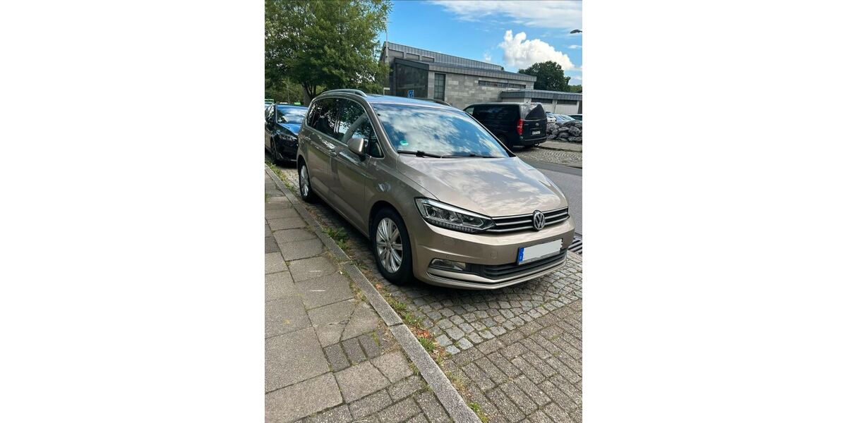 VW Touran 156.000 km 15.500 &euro; Herne 44628