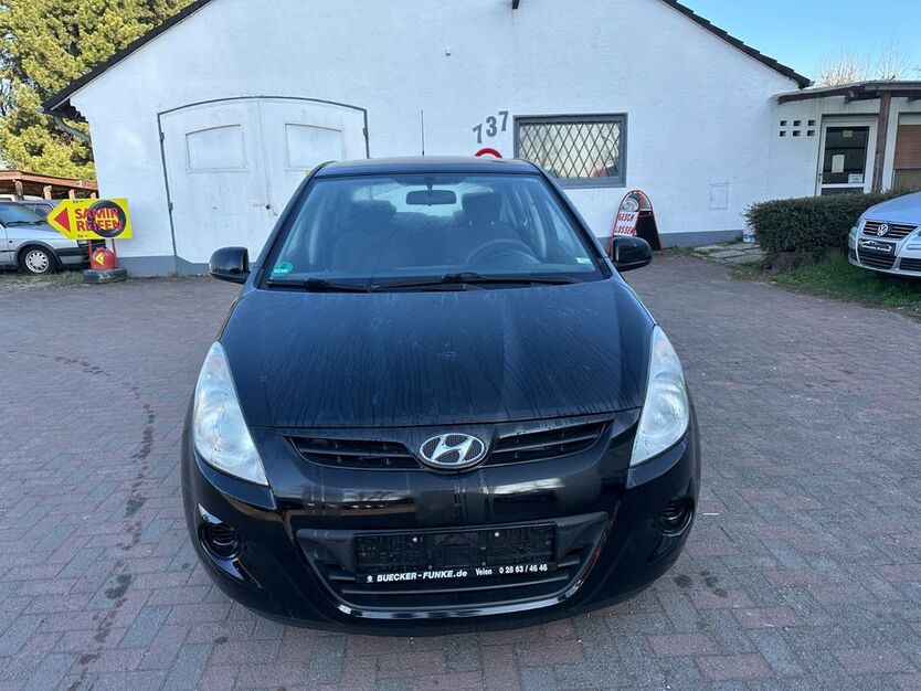 Hyundai i20 164.000 km 2.500 € recklinghausen 45665