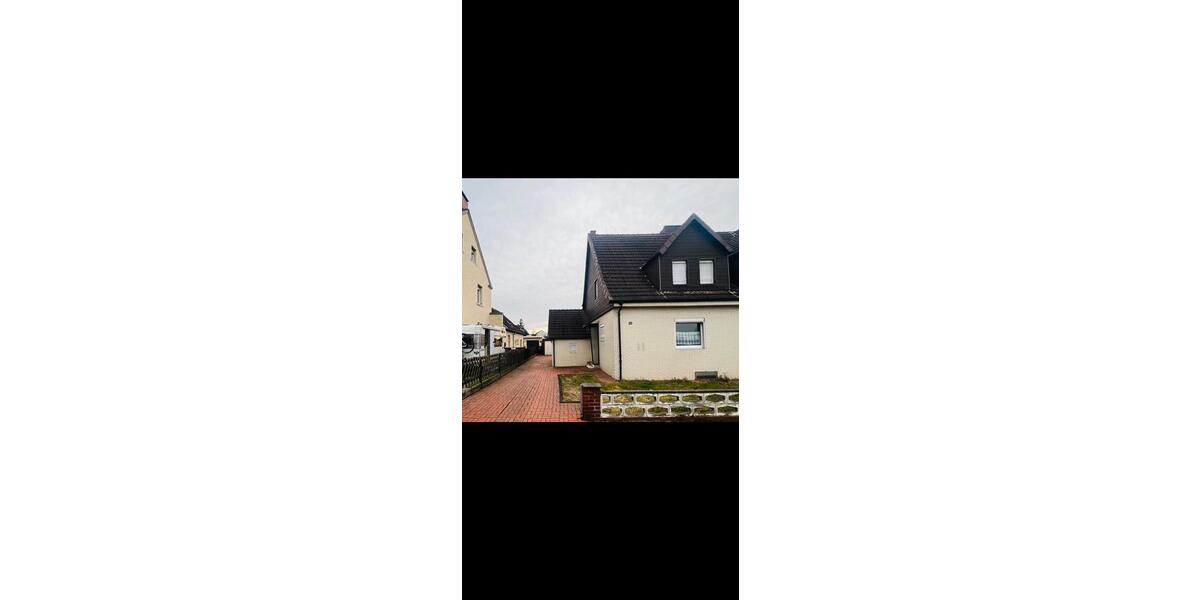 Doppelhaushälfte Dortmund Brackel - 4 Zimmer, 90 m&sup2;, 200.000&euro; | Angebot:27137115
