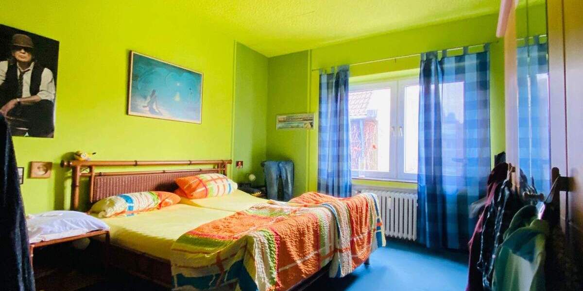 Etagenwohnung Bottrop Stadtmitte - 4 Zimmer, 120 m&sup2;, 900&euro; | Angebot:24424381