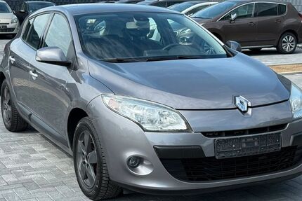 Renault Megane 109.015 km 4.950 &euro; Dortmund 44149