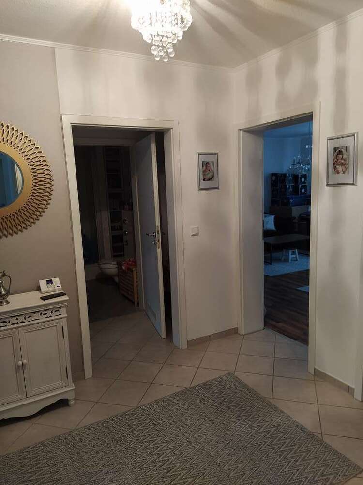 Wohnung zum Kaufen in Oberhausen 155.500 € 72 m²