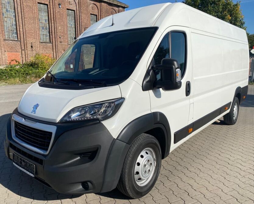 Peugeot Boxer 177.136 km 16.100 € Essen 45136