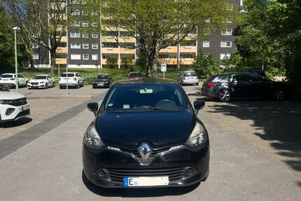 Renault Clio 109.000 km 5.499 &euro; Essen 45279