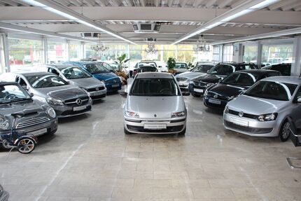 Fiat Punto 75.000 km 3.990 € Essen 45356