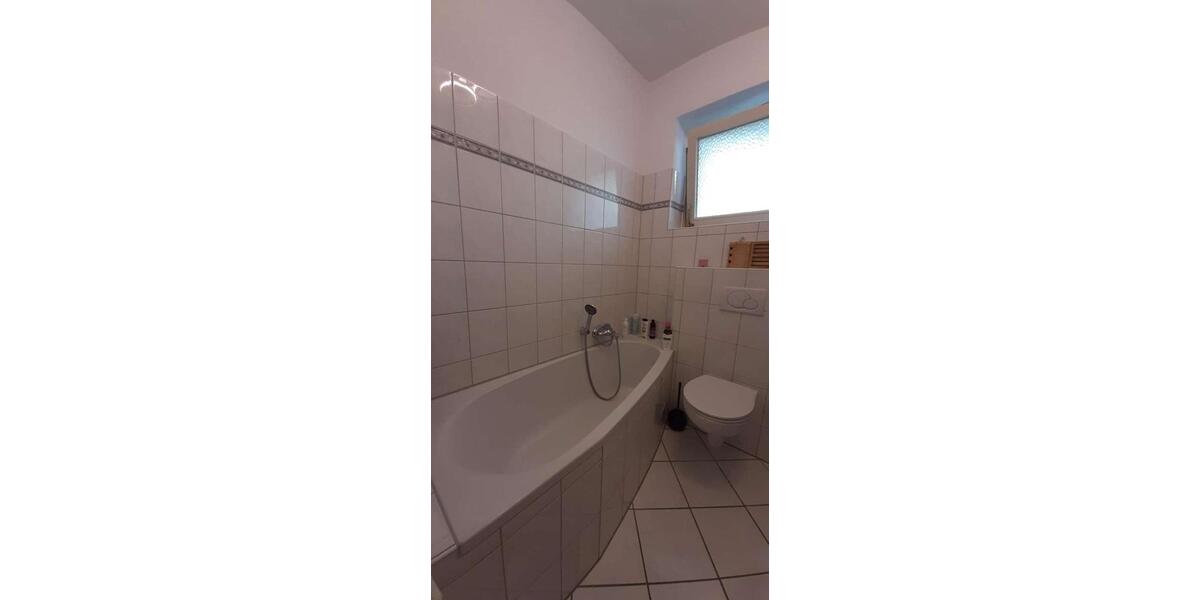 Etagenwohnung Bochum Bochum-Ost - 2 Zimmer, 62 m&sup2;, 500&euro; | Angebot:26476397