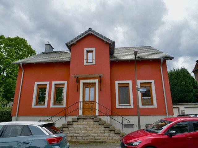 Einfamilienhaus Bochum Bochum-Südwest - 7.5 Zimmer, 216 m&sup2;, 440.000&euro; | Angebot:26869597