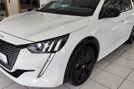 Peugeot 208 38.918 km 17.990 &euro; Essen 45307