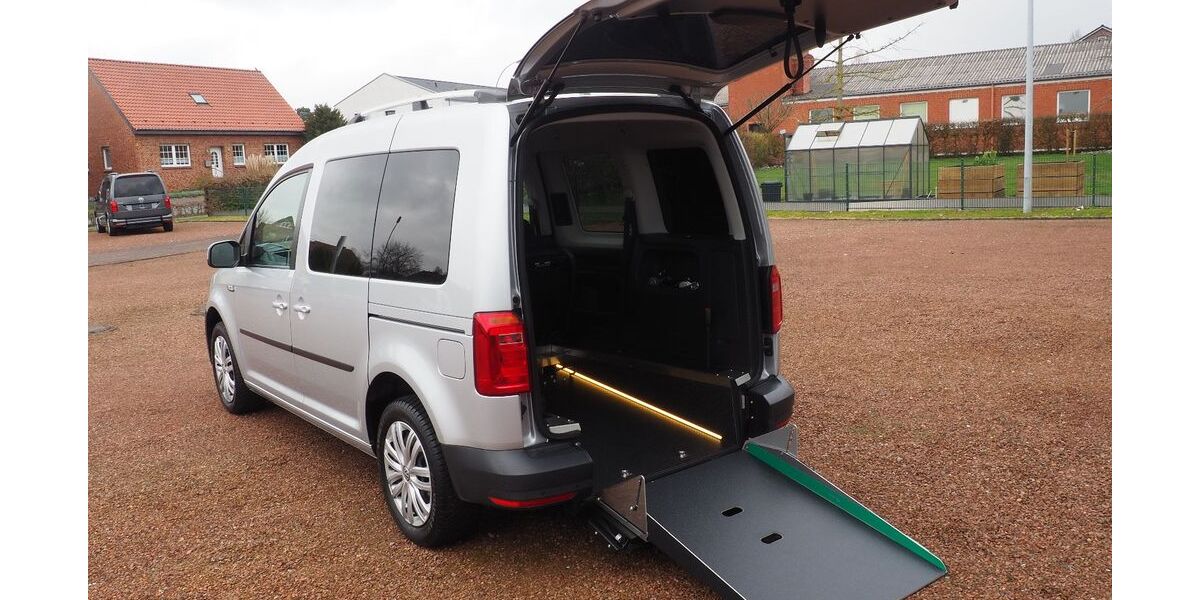 VW Caddy 65.295 km 28.990 &euro; Südkirchen 59394