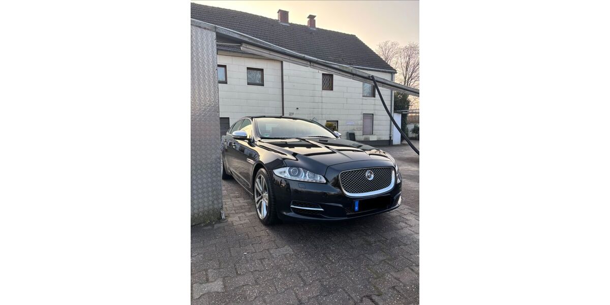 Jaguar XJ 119.500 km 13.800 &euro; Bochum 44879
