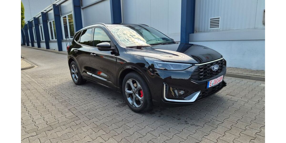 Ford Kuga 25.880 km 24.599 &euro; Essen 45276