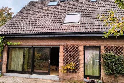 Einfamilienhaus mit Garten und Garage innenstadtnah 7 zimmer