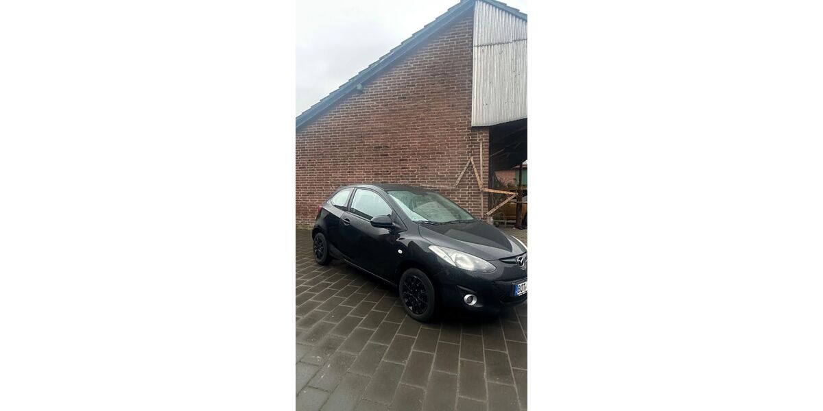 Mazda 2 108.460 km 3.000 &euro; Bottrop 46244